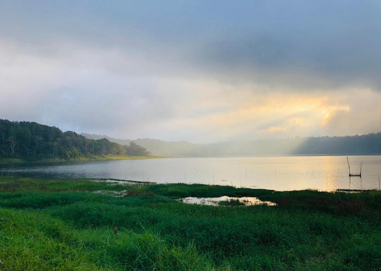 Buyan Lodge Lake View Villa 브두굴 외부 사진